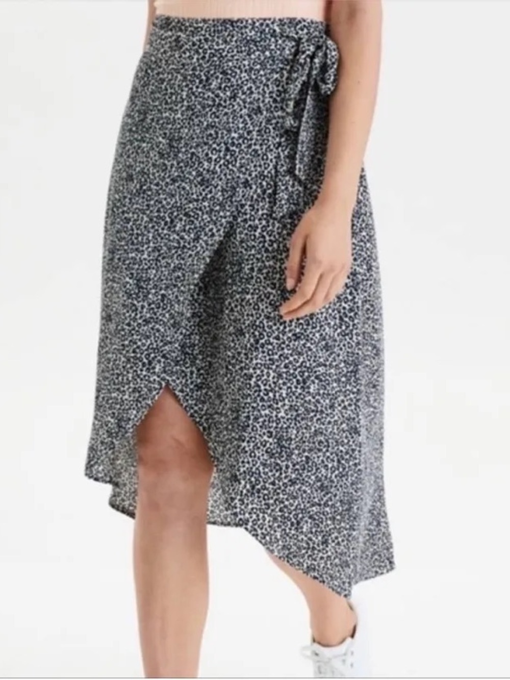 EUC American Eagle Outfitters Leopard Print Wrap Skirt | High-Low Hem Tie Waist